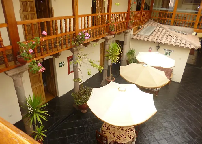 Midori Cusco