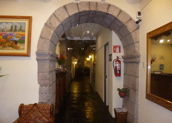 Midori Hotel