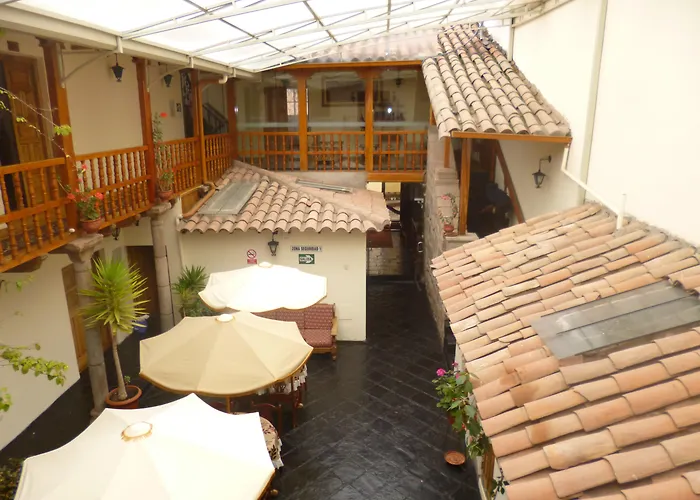Hotel Midori 3*