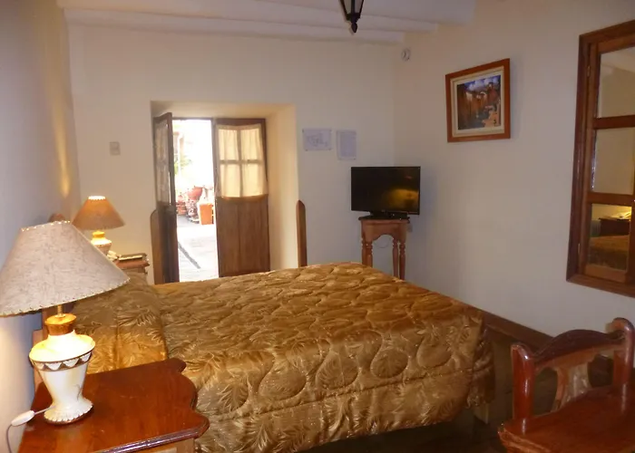 Midori Hotel 3*