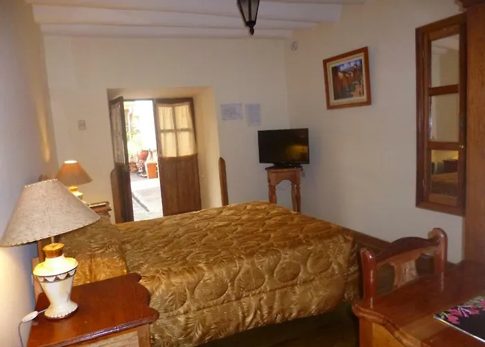 Midori Hotel 3*