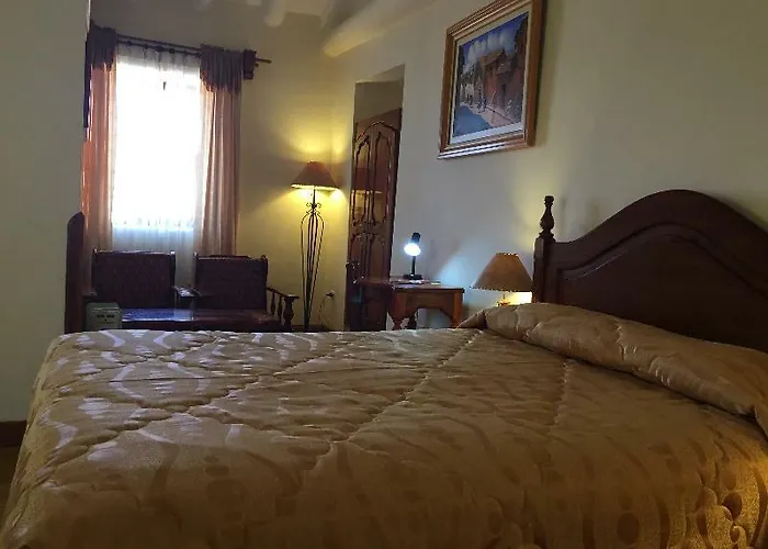 Midori Hotel